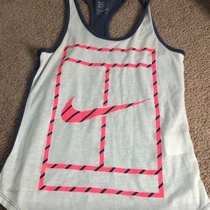 Women's Small Nike Dri-Fit Tank